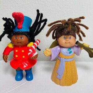 2 CABBAGE PATCH KIDS 1994 McDonalds Happy Meal Toys: Christmas Angel,Toy Soldier